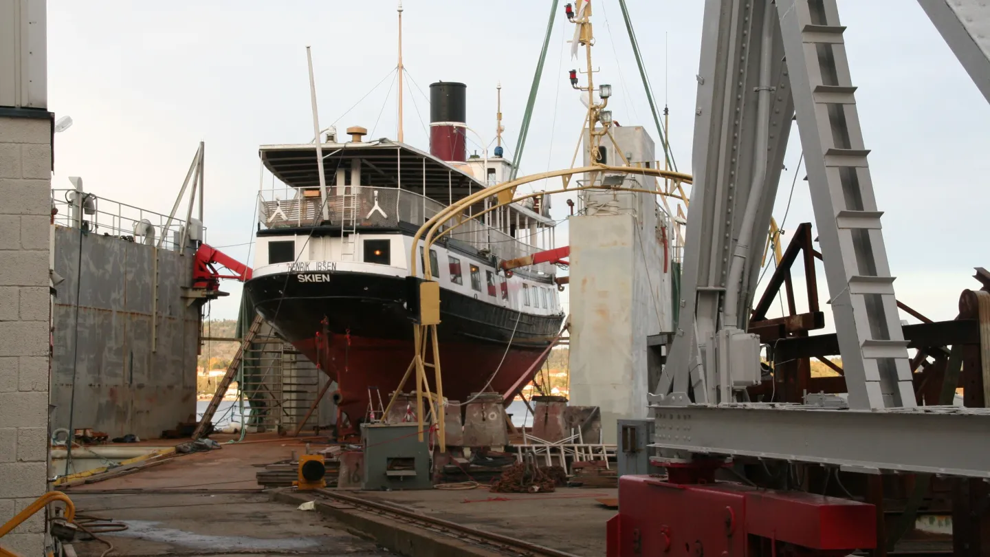 M/S Henrik ibsen i tørrdokk